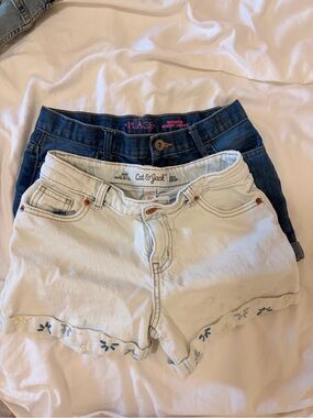 Lot of 3 girls bottoms